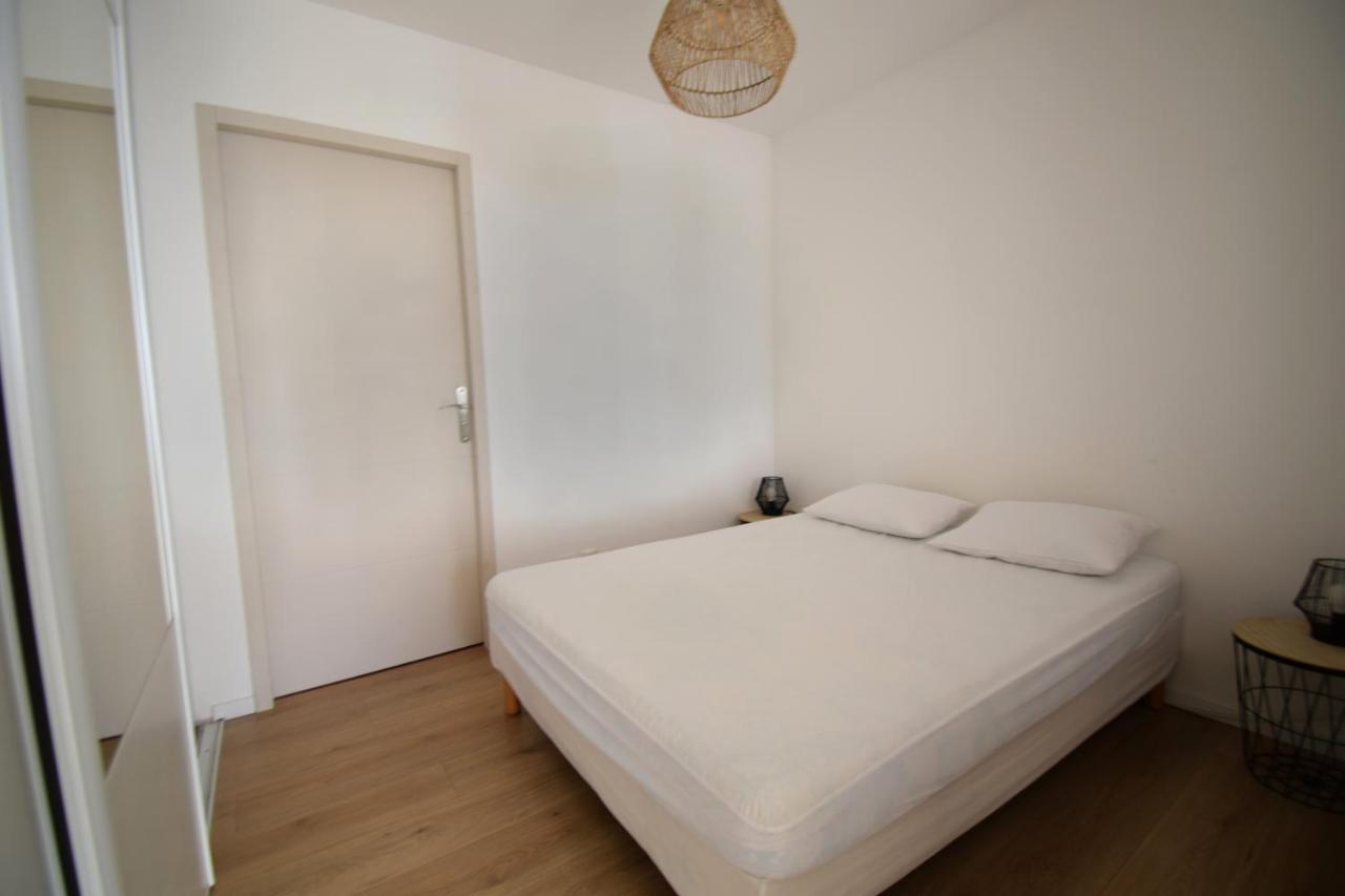 Appartement cosy à 50 m de la plage et du port Mèze Exterior foto